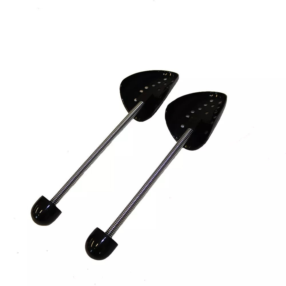 The spring pressure system in BIRCH ladies shoe trees ensures perfect shape maintenance for quality womens footwear