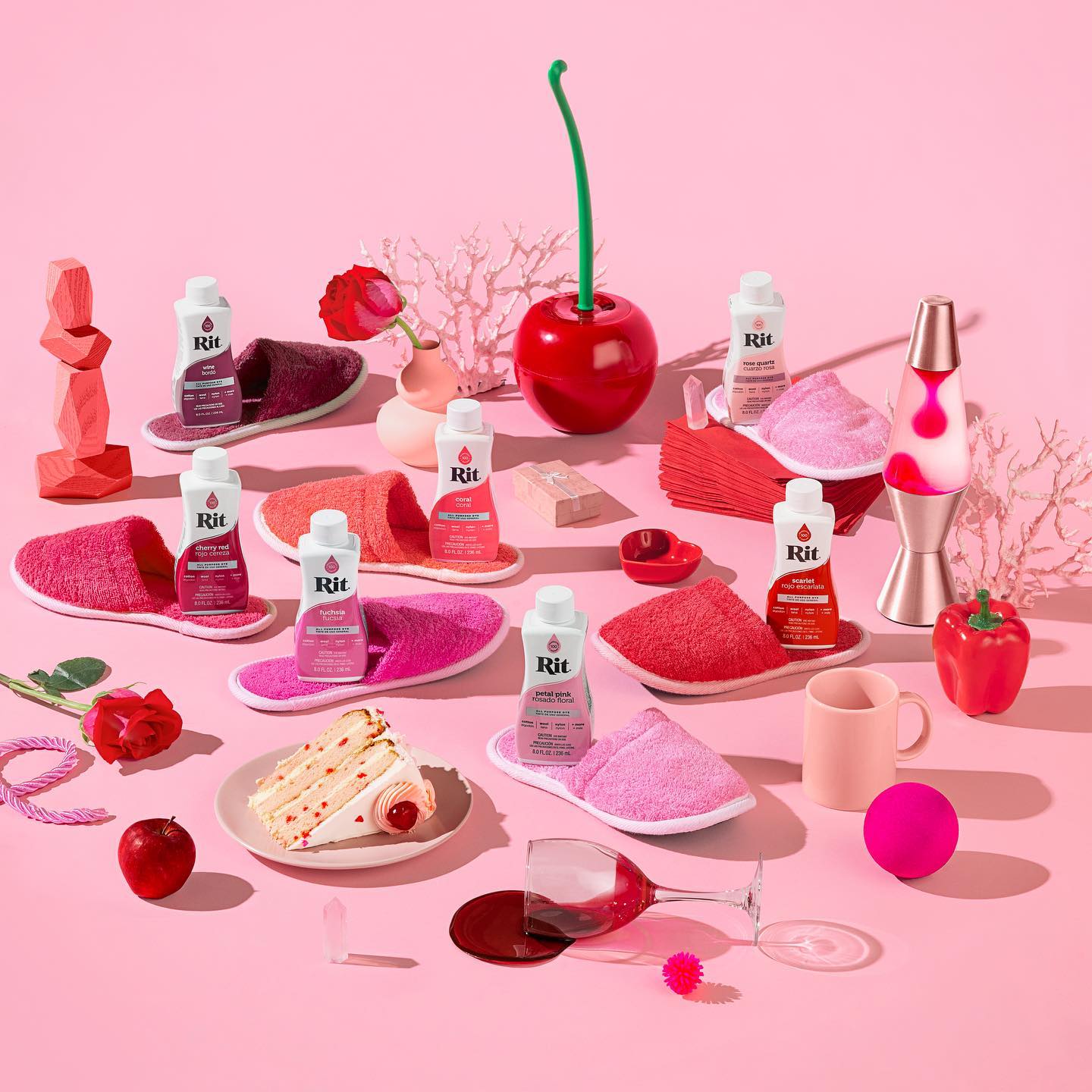 Rit All Purpose Liquid Dye in 8oz works on natural fibres like cotton wool silk