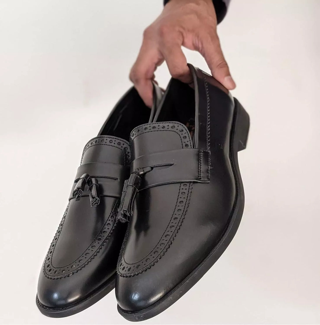 BIRCH medium shoe brushes provide precision performance without damaging delicate leather surfaces