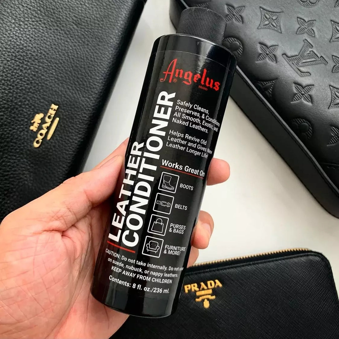 Angelus Leather Conditioner penetrating leather fibres to restore flexibility and prevent cracking damage over time