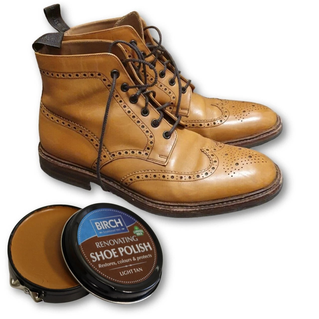 BIRCH Renovating Shoe Polish light tan for professional leather shoe maintenance