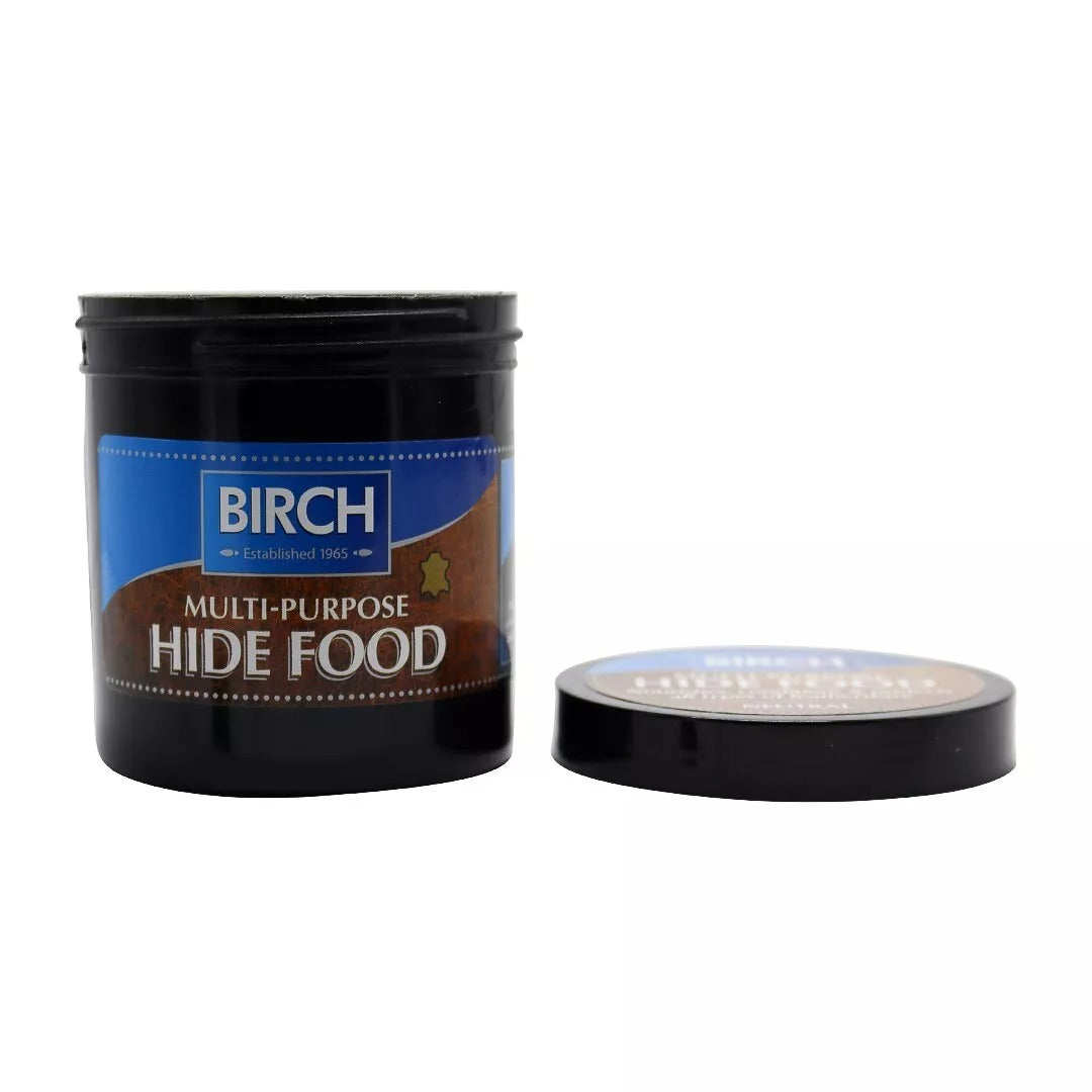 The neutral formula BIRCH Hide Food is suitable for all leather types and colours effectively