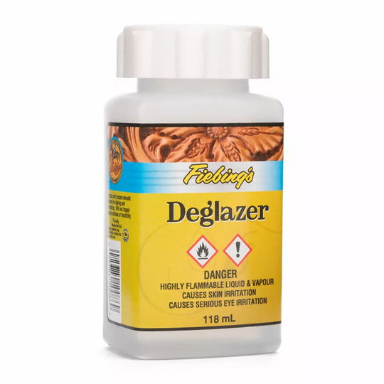 Using Fiebing's Leather Deglazer to strip factory finishes for better dye adhesion