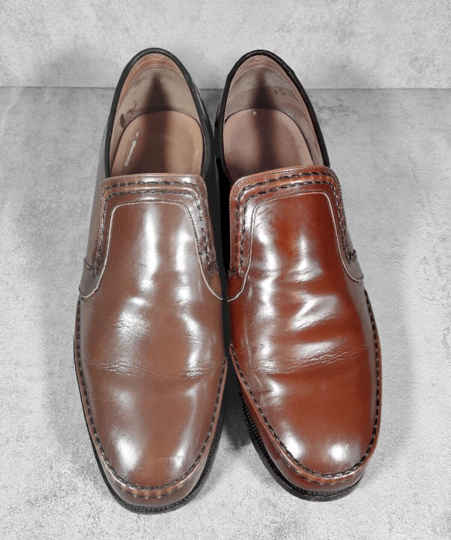 Meltonian Cream Polish conditions and colours in one step for a rich satin finish on boots and casual shoes