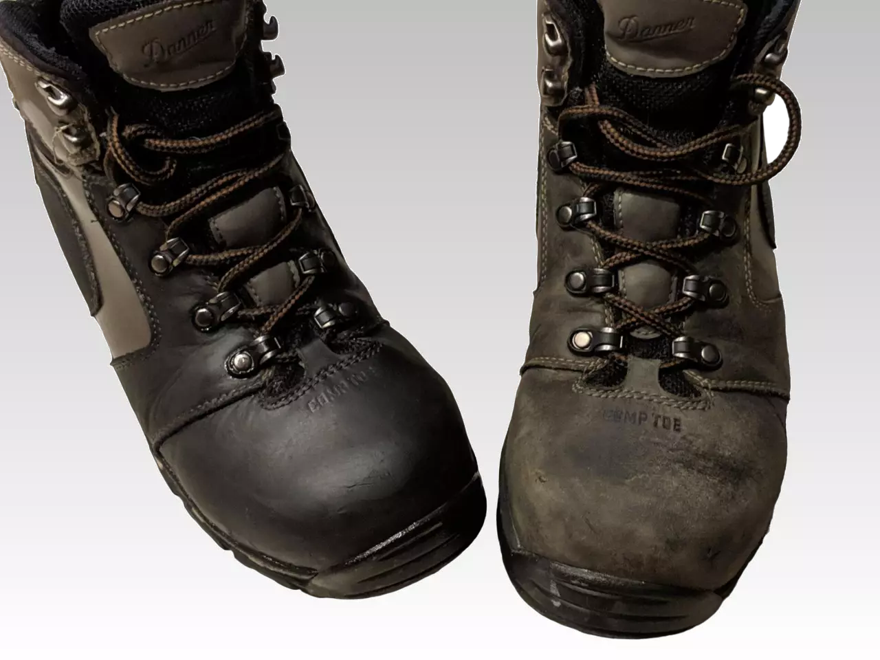 Restore your leather footwear with Meltonian Cream Polish that rejuvenates colour and provides a subtle shine