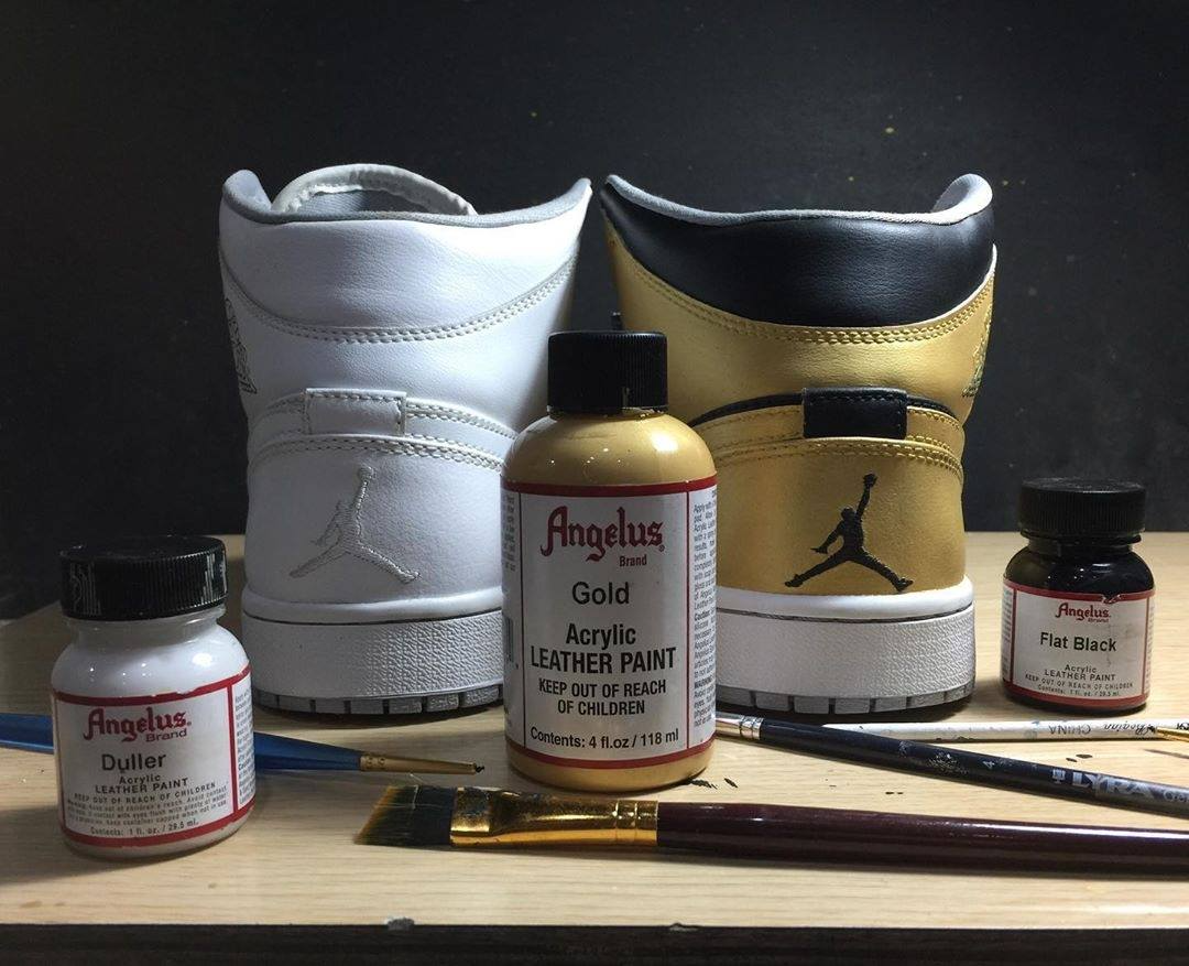 Angelus Gold 072 metallic paint one pint bottle for professional custom work