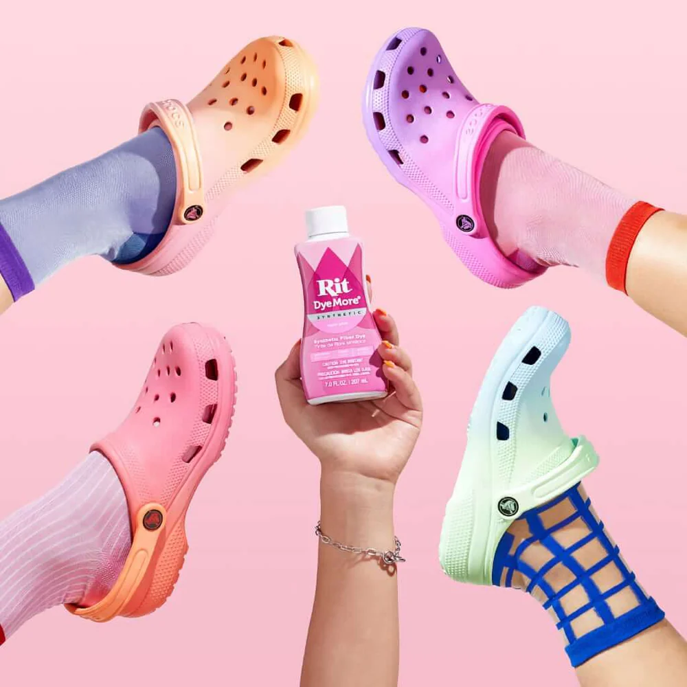 Rit DyeMore Liquid Dye works on difficult-to-dye synthetic fabrics for vibrant colour results