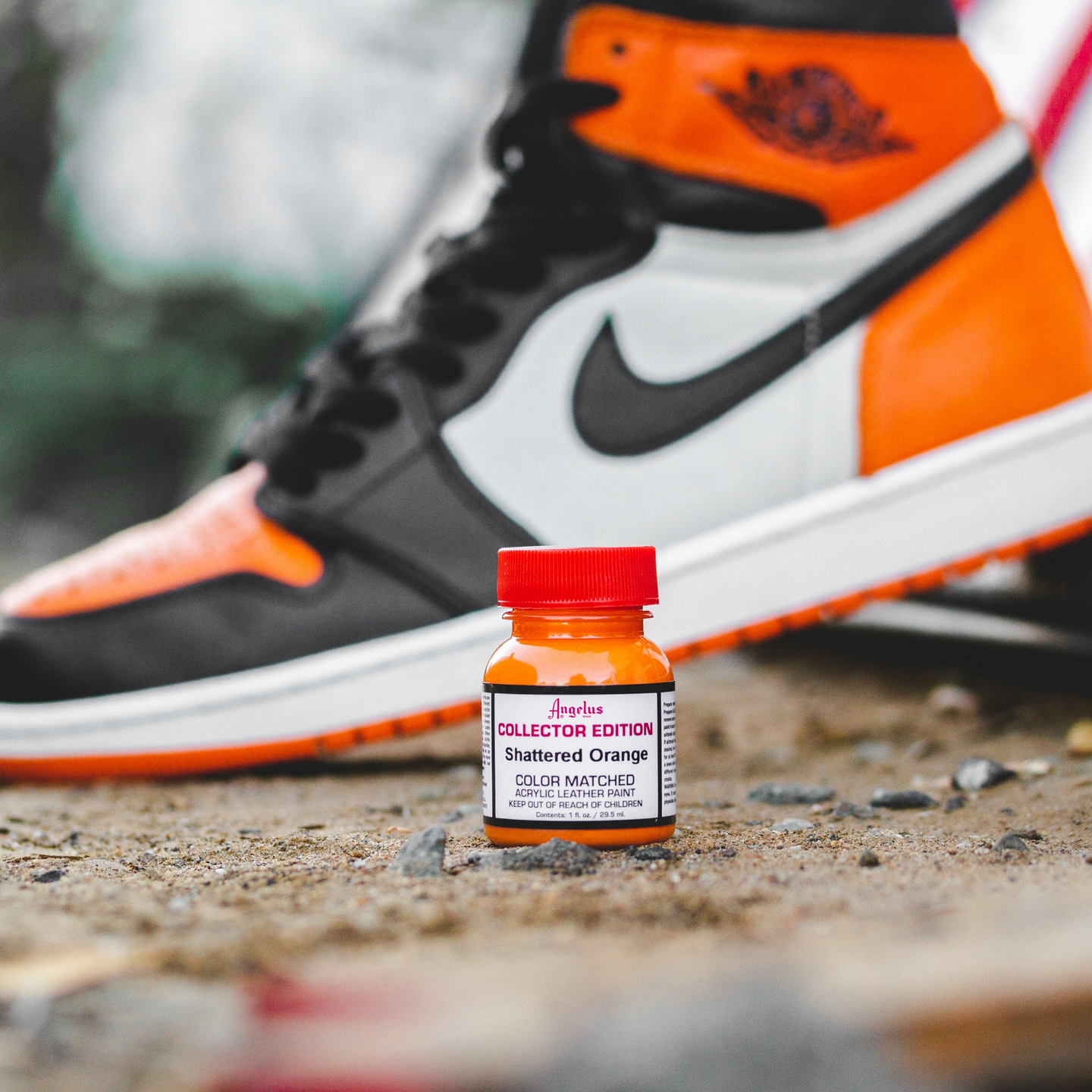 Angelus Collection Edition leather paint ideal for creating exclusive artwork and limited edition designs resistant to wear and fading