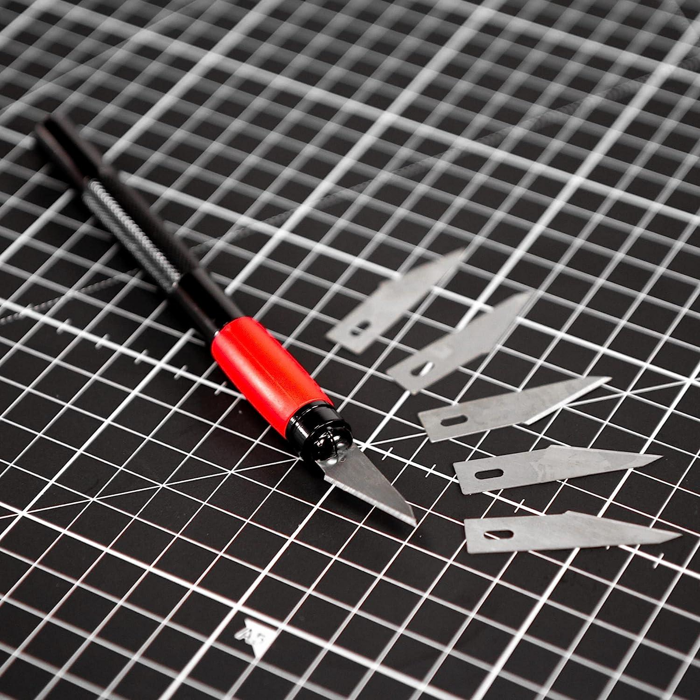 Angelus Detail Knife with 5 Replacement Blades complete precision cutting set for detailed custom work