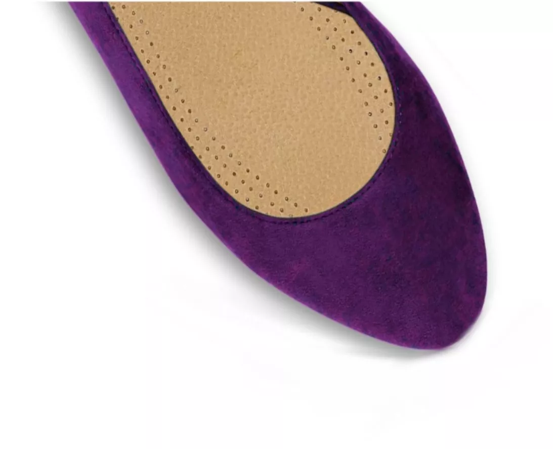 BIRCH ladies specific leather insoles provide moulding comfort excellent breathability and versatile compatibility with various shoe styles